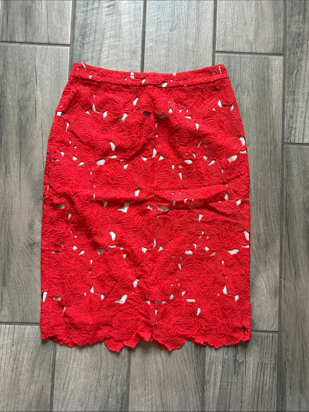 Alice + Olivia Red Floral Lace Pencil Skirt